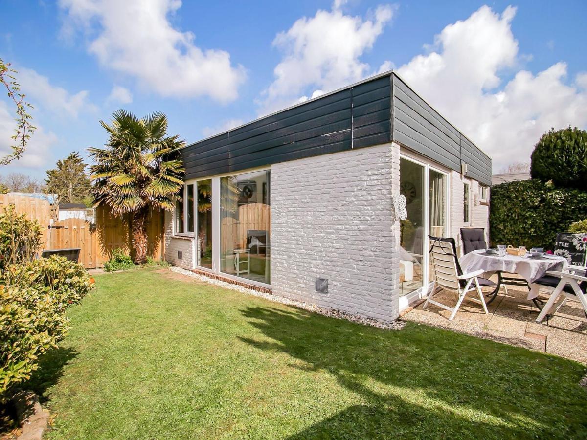 Lovely Bungalow In Noordwijkerhout With Garden Экстерьер фото