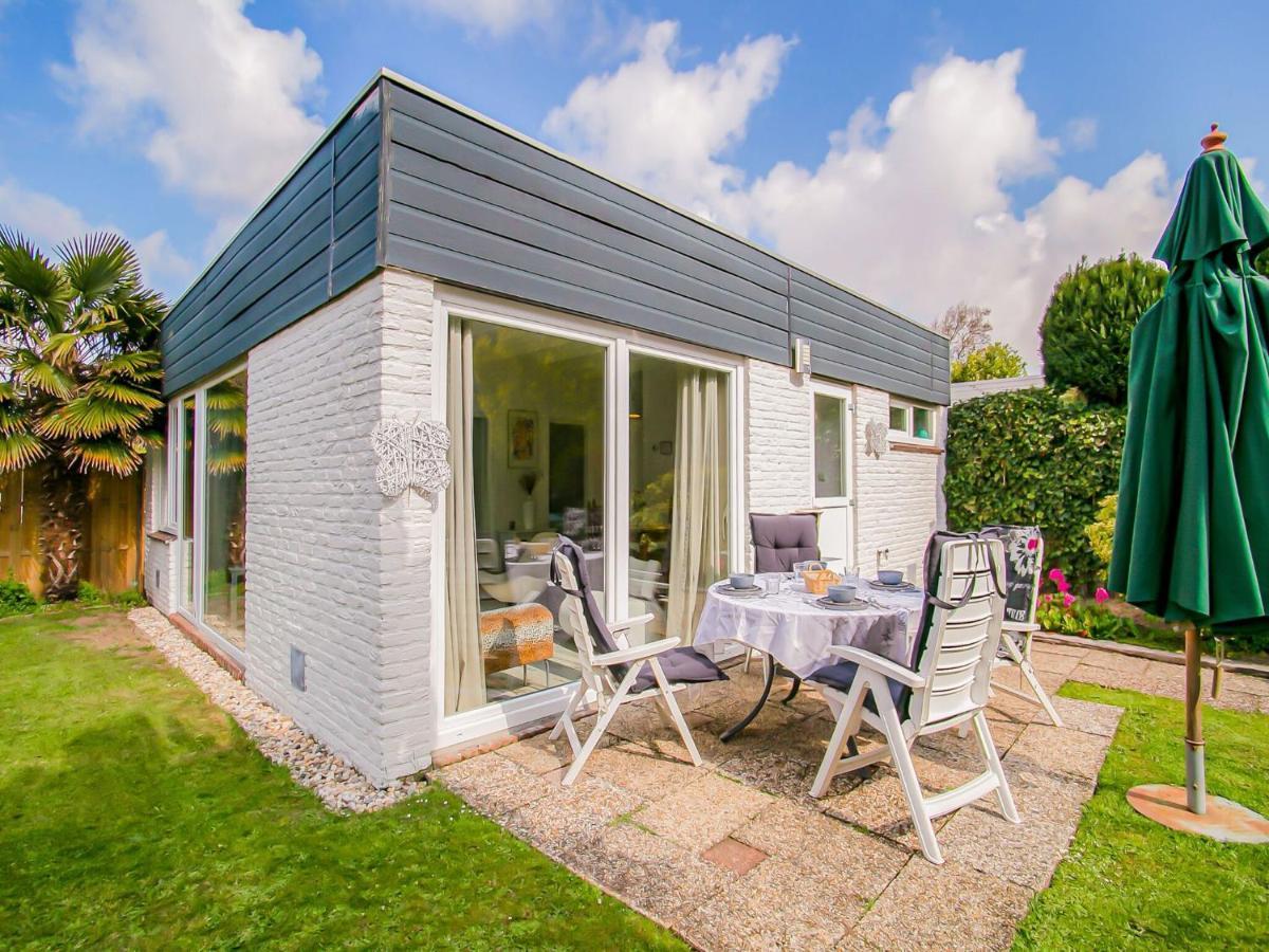 Lovely Bungalow In Noordwijkerhout With Garden Экстерьер фото