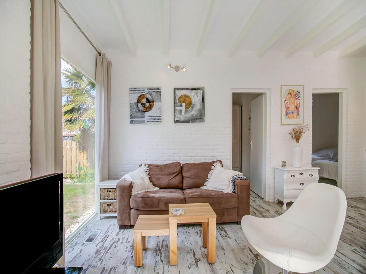 Lovely Bungalow In Noordwijkerhout With Garden Экстерьер фото