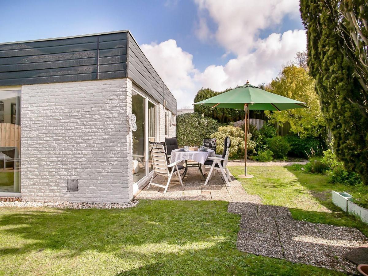 Lovely Bungalow In Noordwijkerhout With Garden Экстерьер фото
